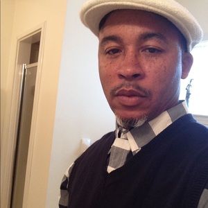 Meet your Posher, Titus